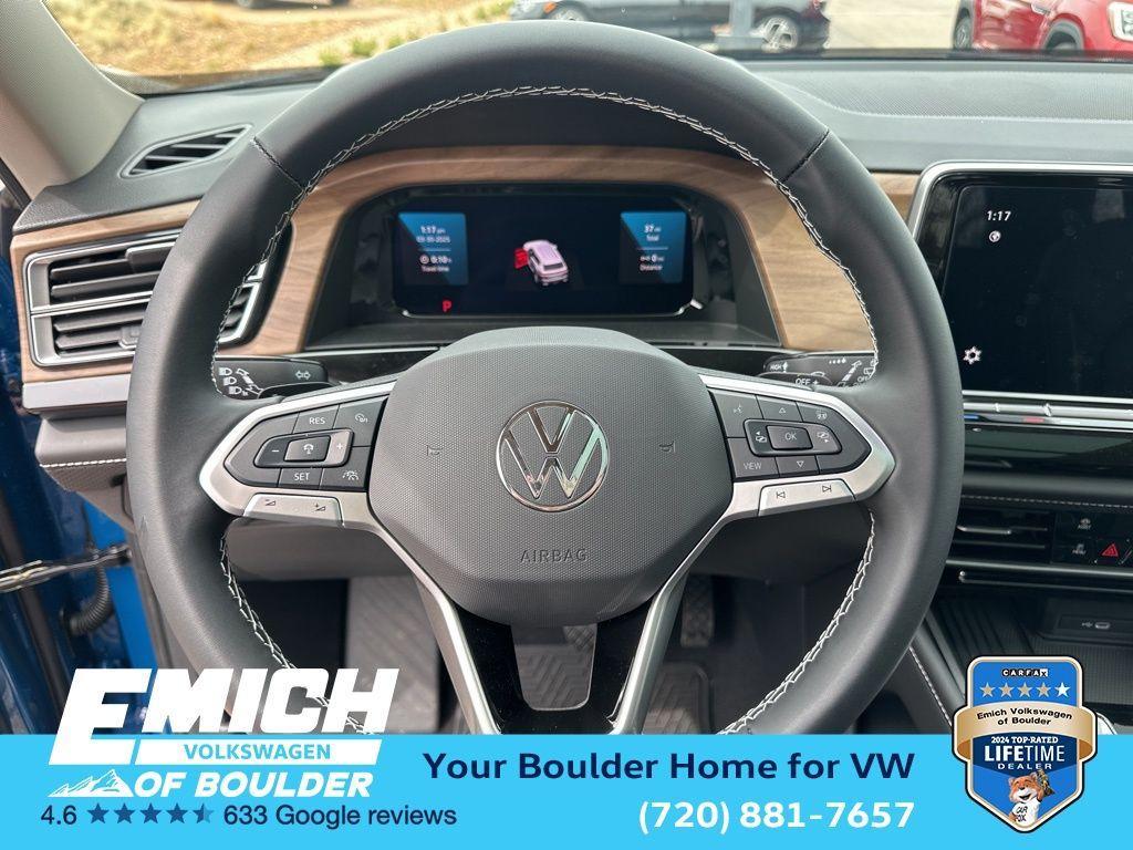 new 2025 Volkswagen Atlas car, priced at $45,403