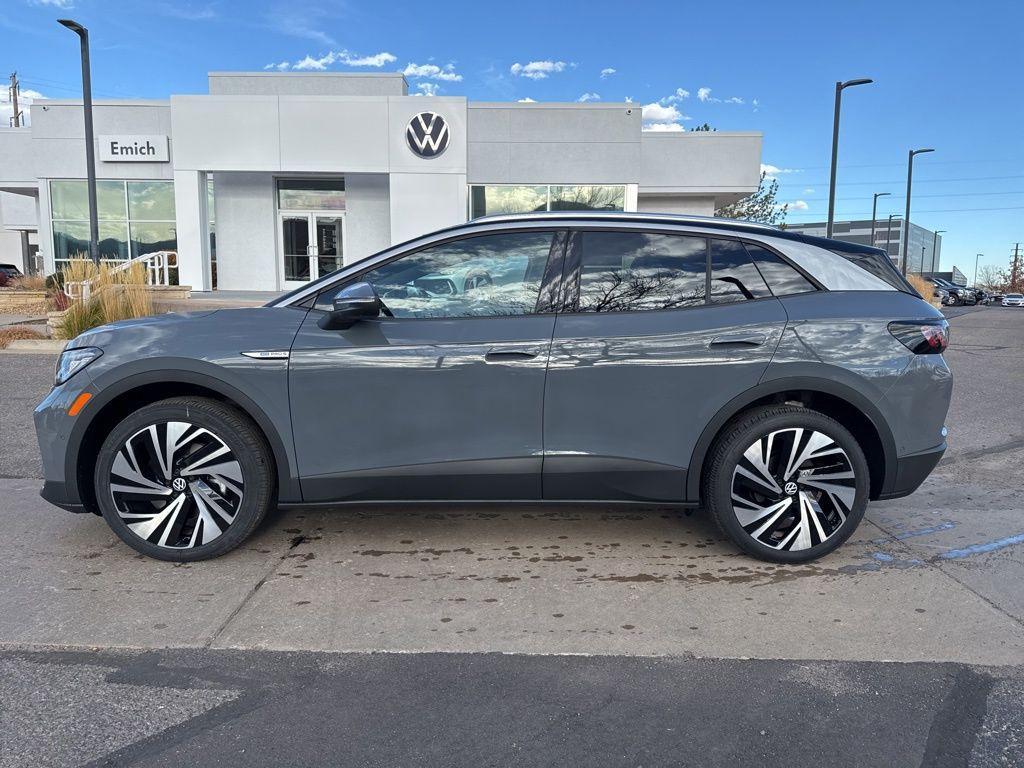 new 2025 Volkswagen ID.4 car, priced at $50,943