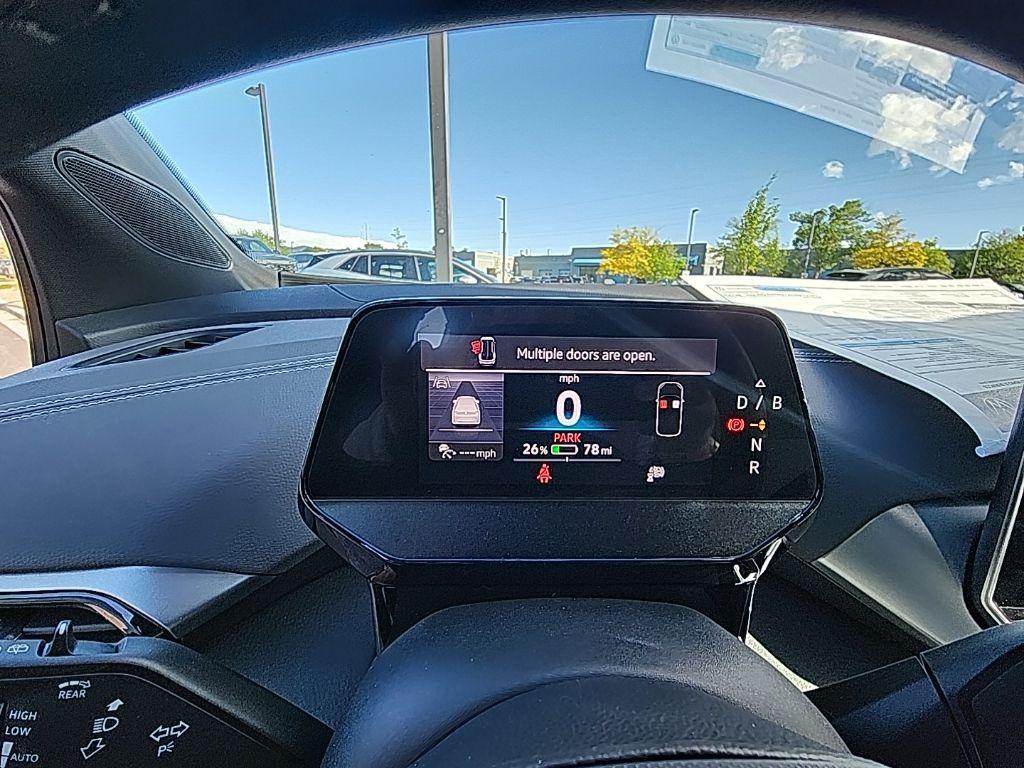 new 2025 Volkswagen ID.4 car, priced at $40,097