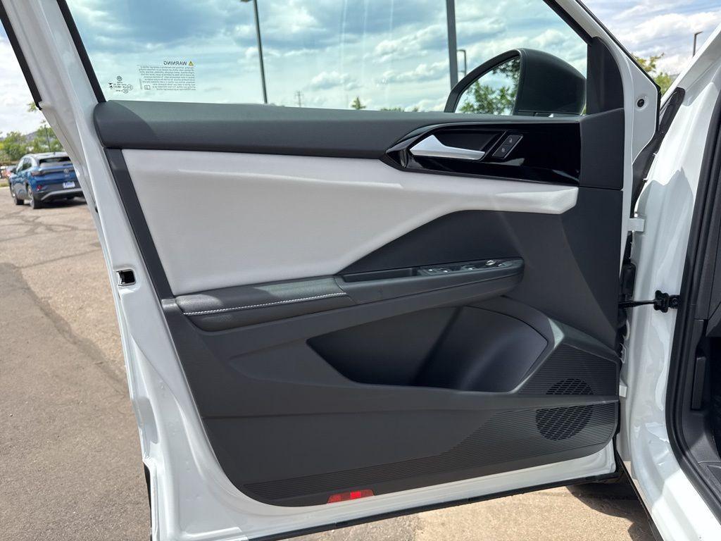 new 2025 Volkswagen Taos car, priced at $27,010
