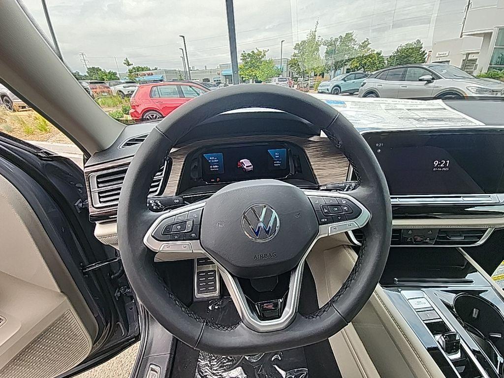 new 2025 Volkswagen Atlas car, priced at $49,309