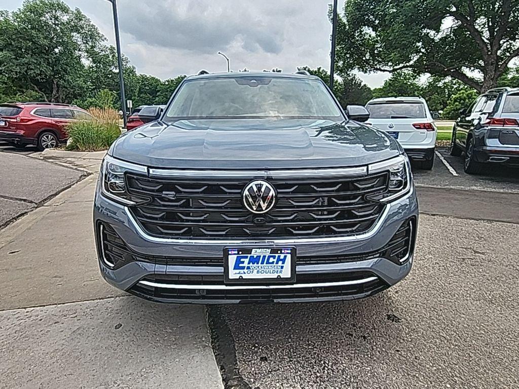 new 2025 Volkswagen Atlas car, priced at $49,309