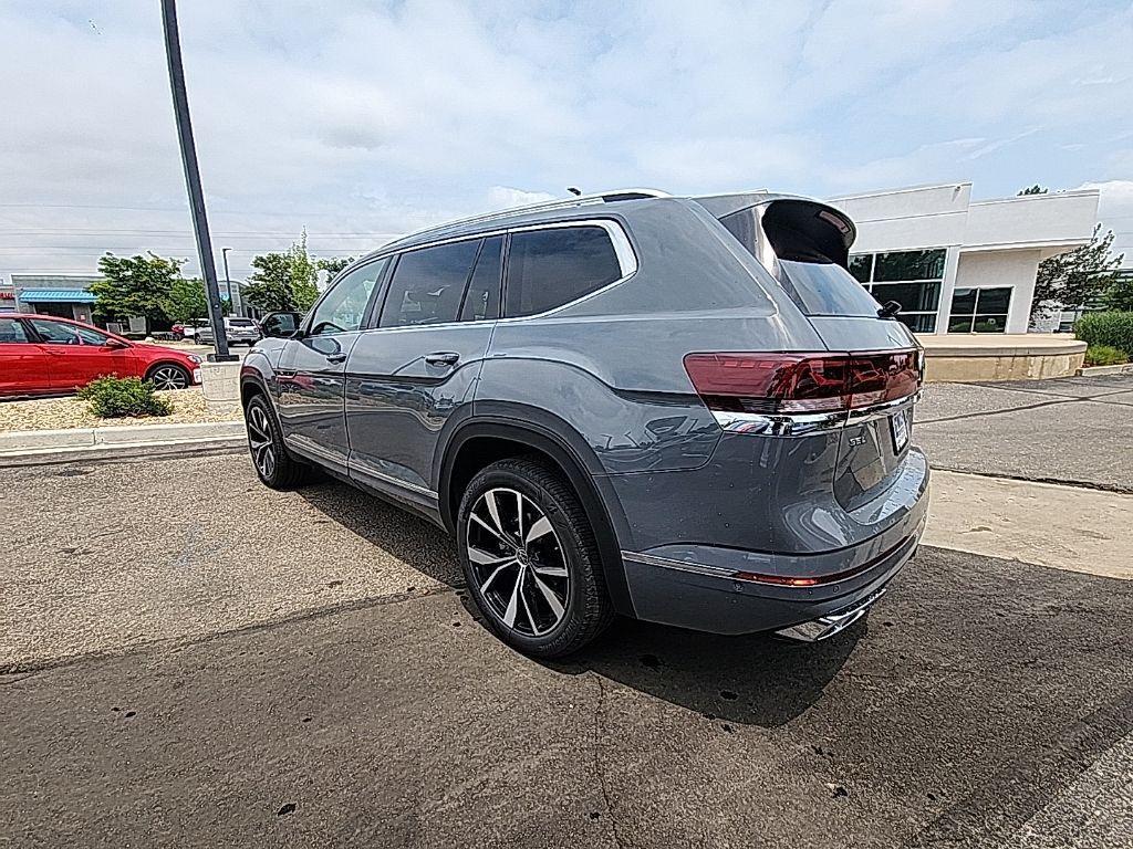 new 2025 Volkswagen Atlas car, priced at $49,309