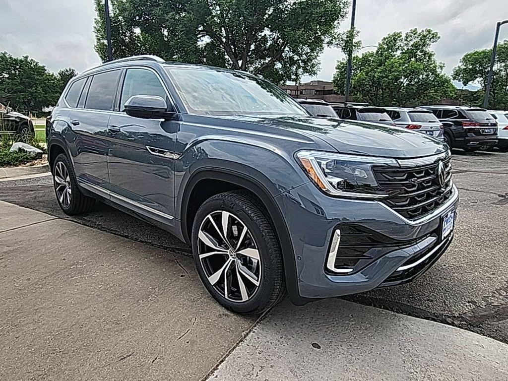 new 2025 Volkswagen Atlas car, priced at $49,309