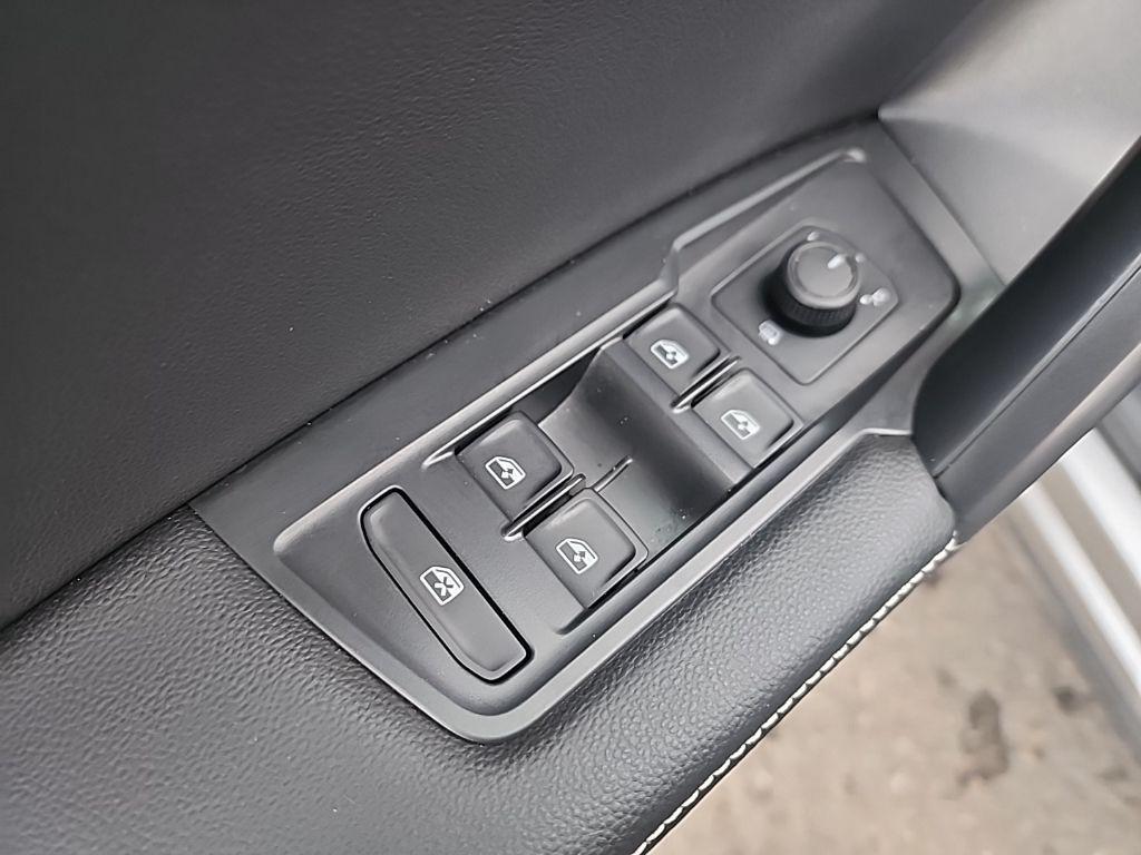 used 2022 Volkswagen Tiguan car, priced at $21,343