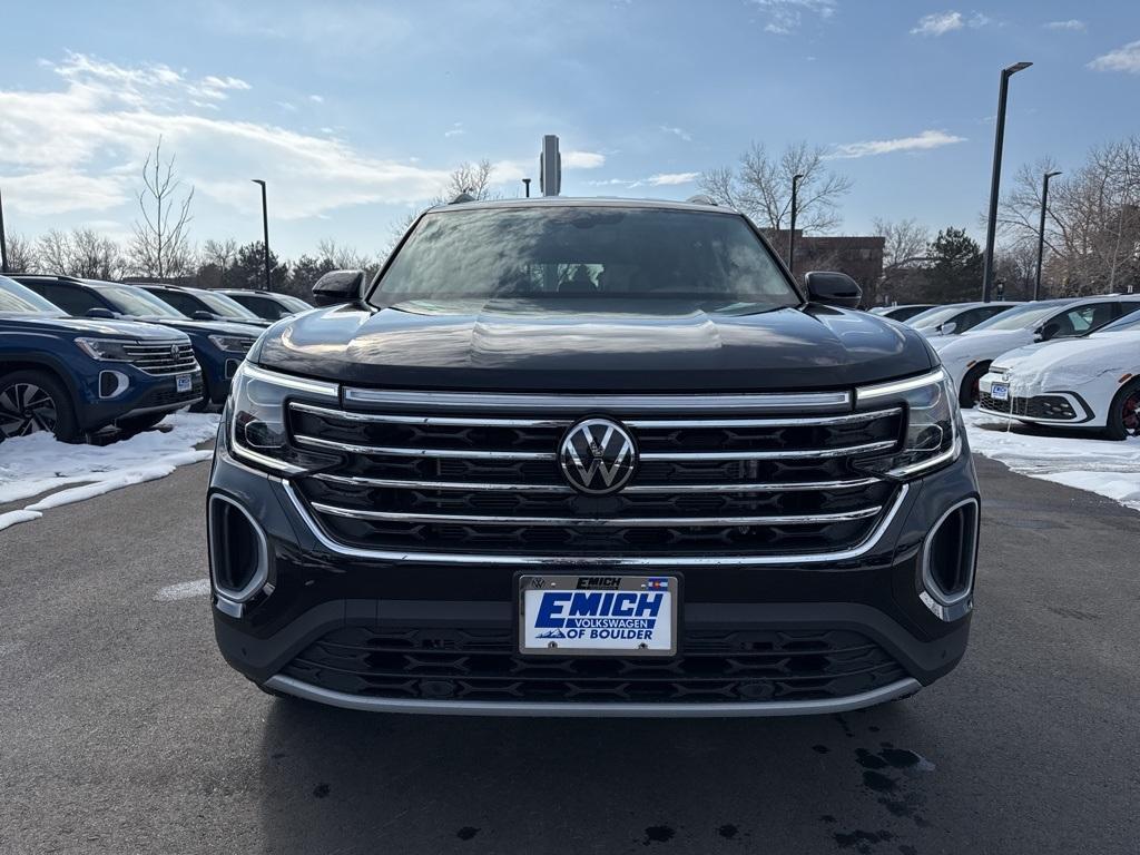 new 2025 Volkswagen Atlas car, priced at $42,136