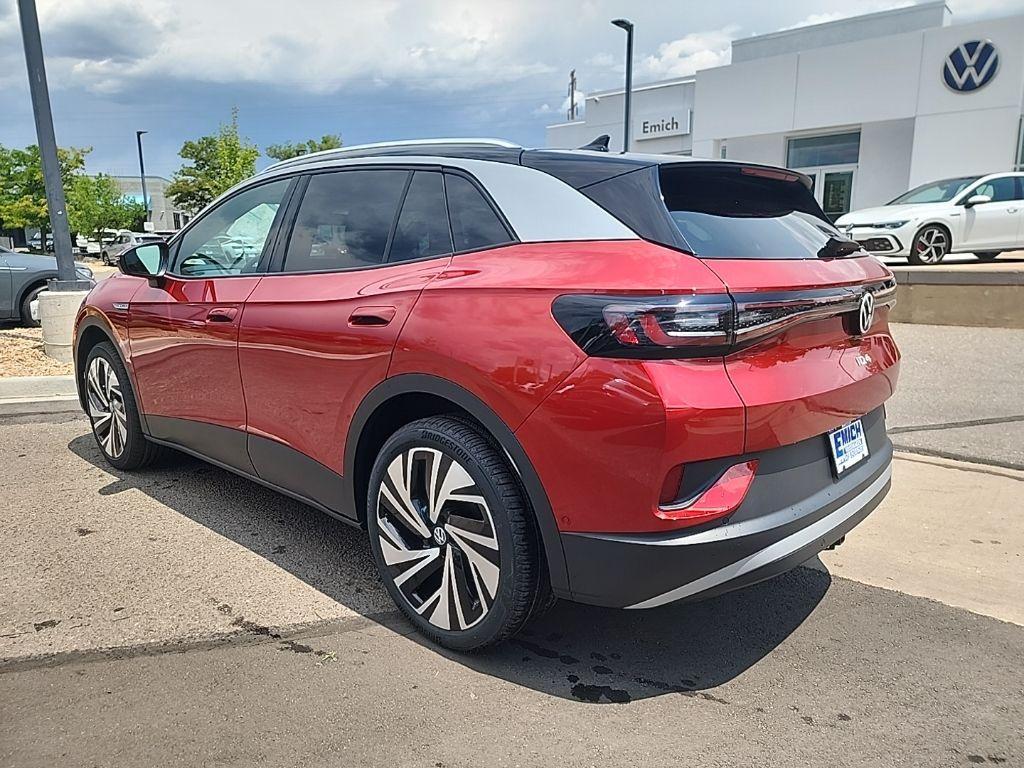 new 2025 Volkswagen ID.4 car, priced at $51,141