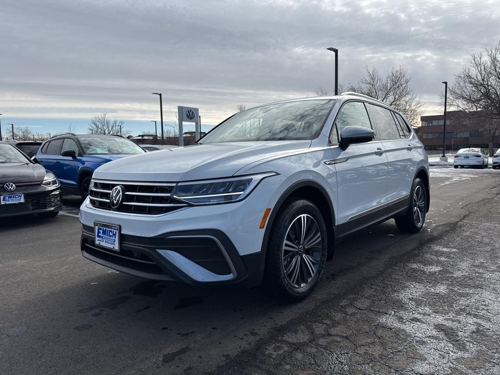 new 2024 Volkswagen Tiguan car, priced at $31,173