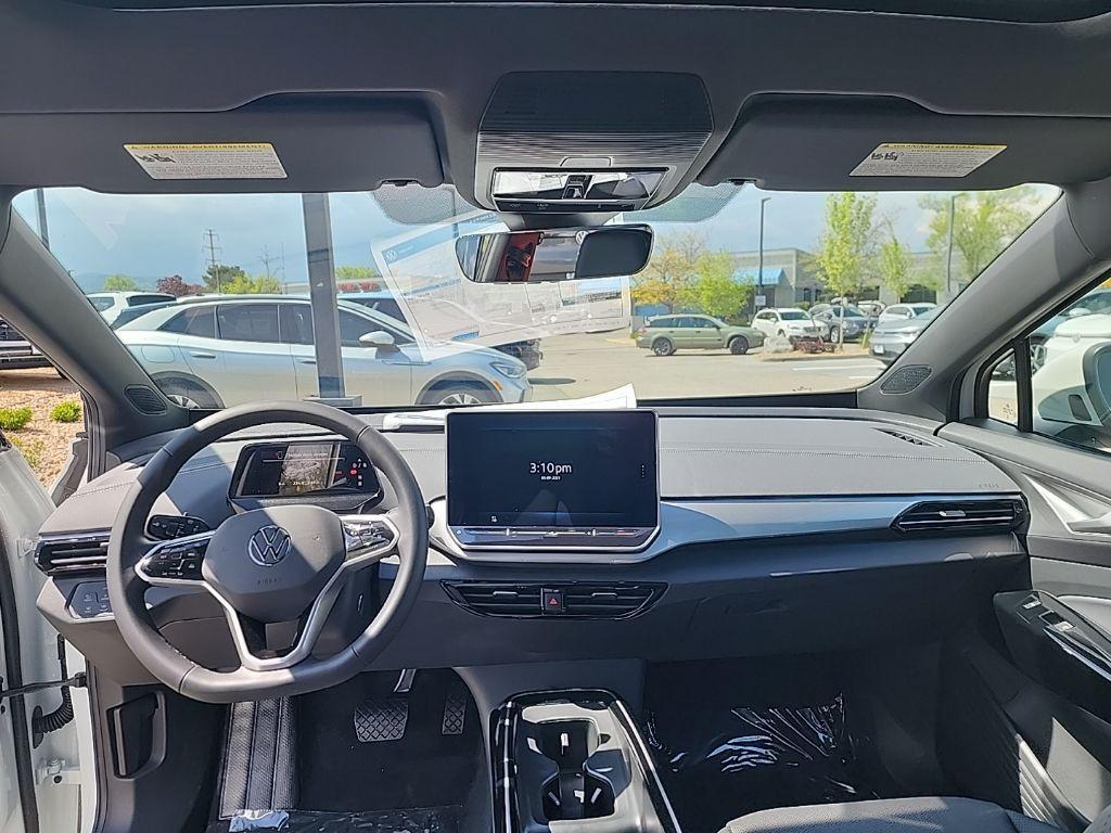 new 2025 Volkswagen ID.4 car, priced at $45,795