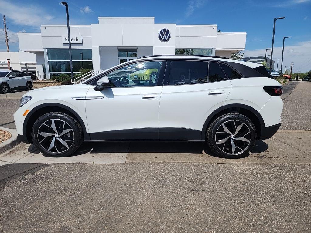 new 2025 Volkswagen ID.4 car, priced at $45,795