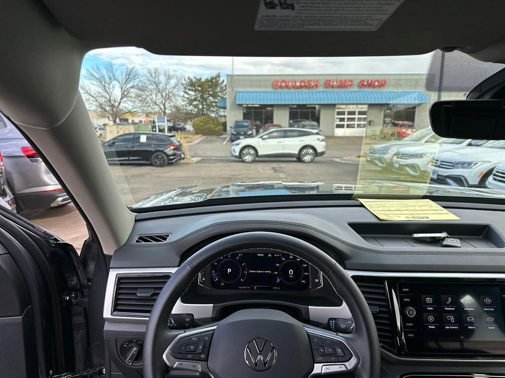 used 2023 Volkswagen Atlas car, priced at $32,999