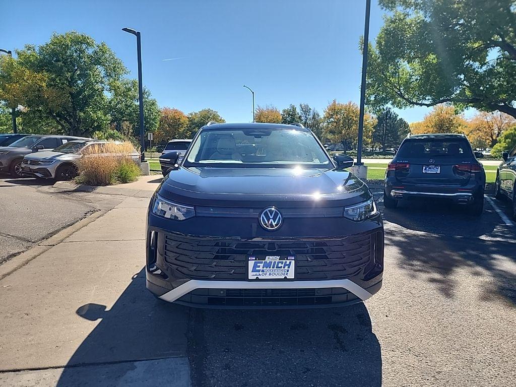 new 2025 Volkswagen Tiguan car, priced at $33,640