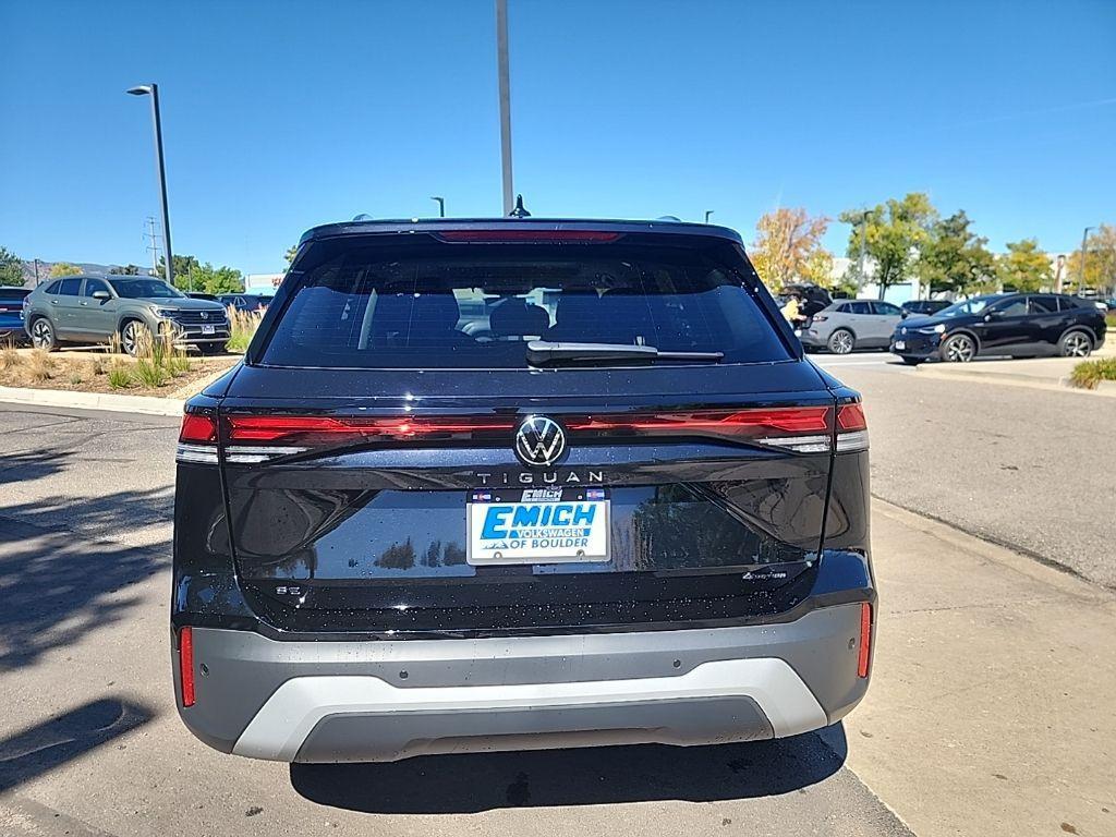 new 2025 Volkswagen Tiguan car, priced at $33,640