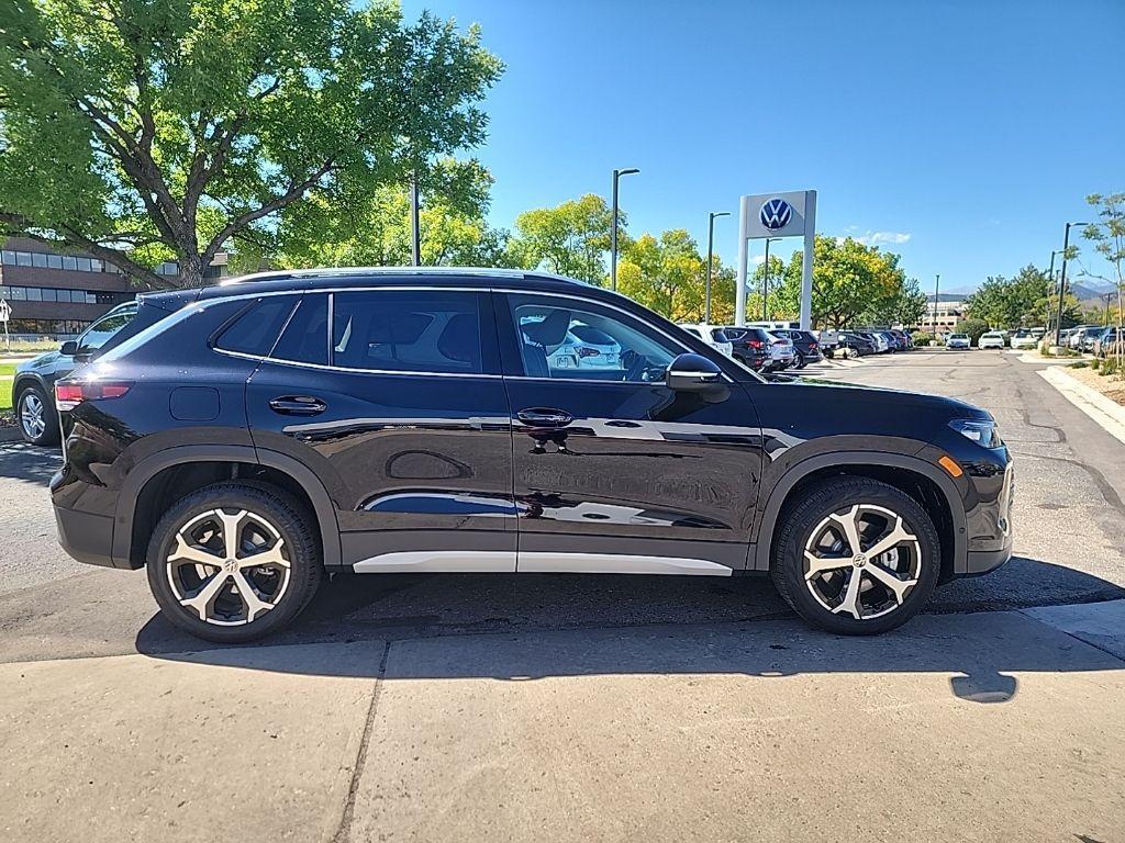 new 2025 Volkswagen Tiguan car, priced at $33,640