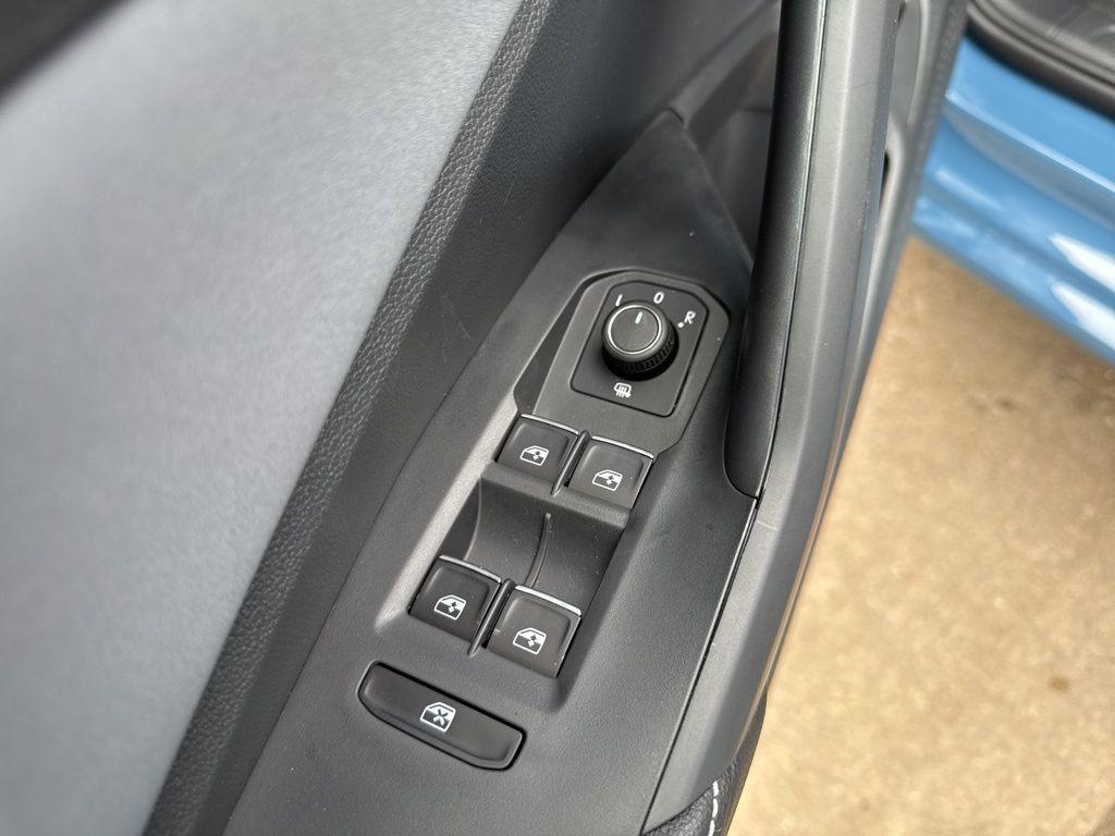 new 2025 Volkswagen Jetta car, priced at $27,331