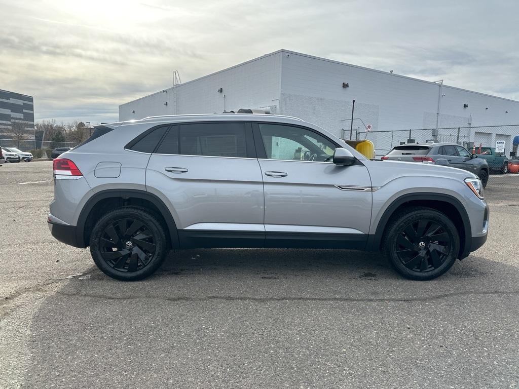 new 2025 Volkswagen Atlas Cross Sport car, priced at $43,808