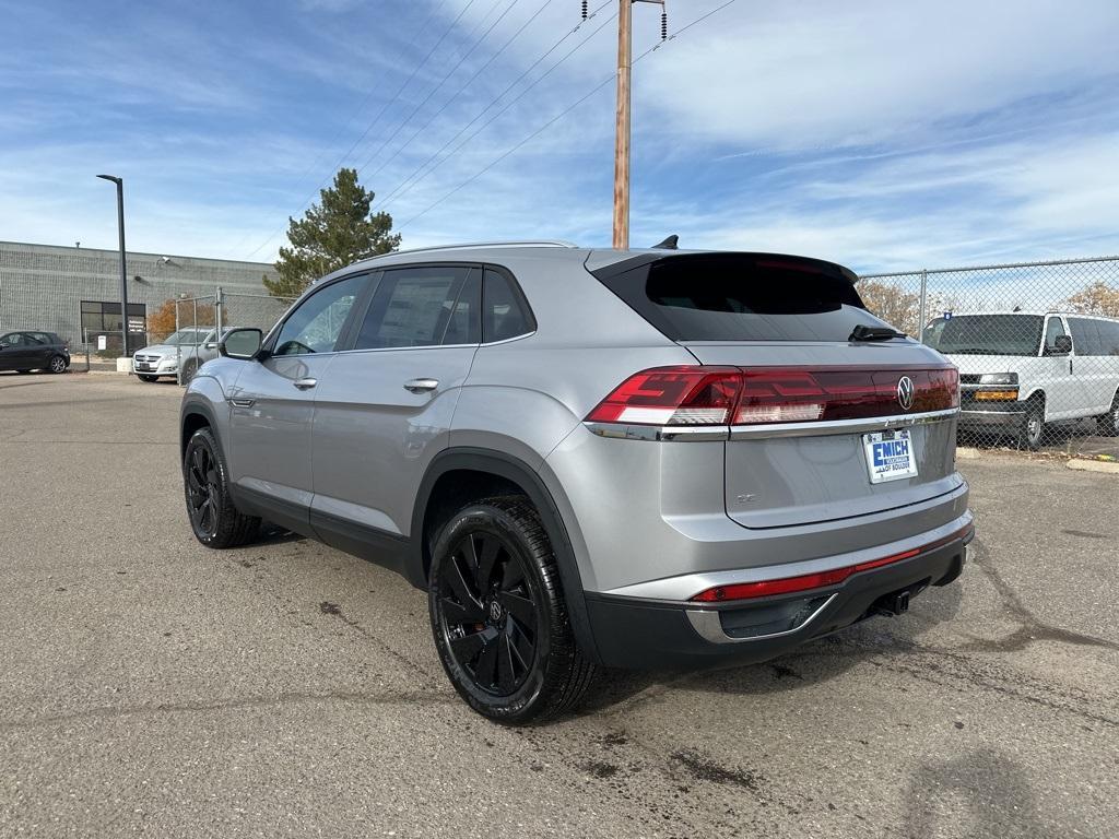 new 2025 Volkswagen Atlas Cross Sport car, priced at $43,808