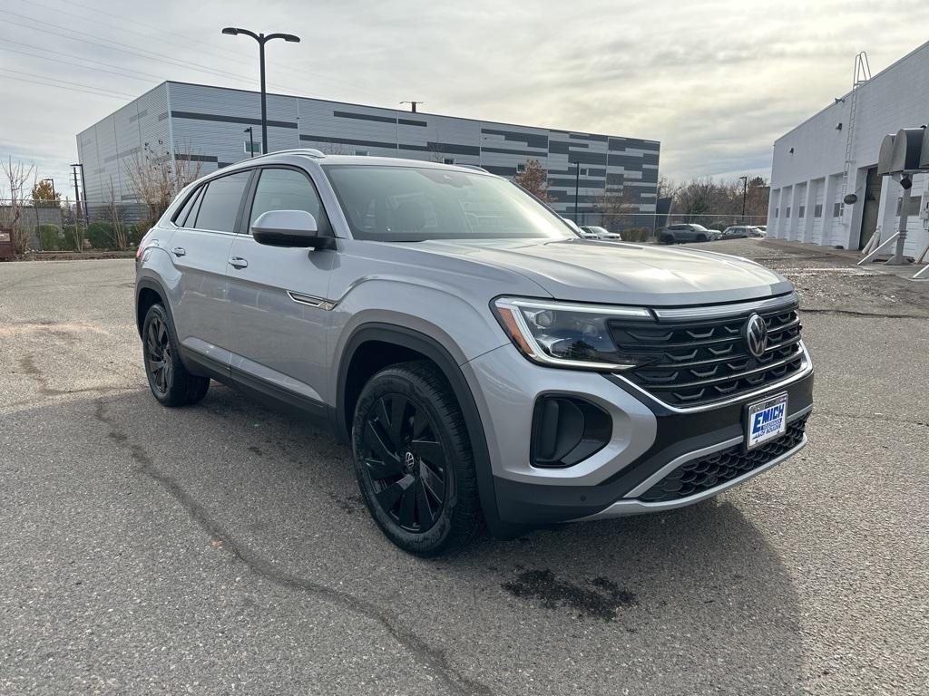 new 2025 Volkswagen Atlas Cross Sport car, priced at $43,808