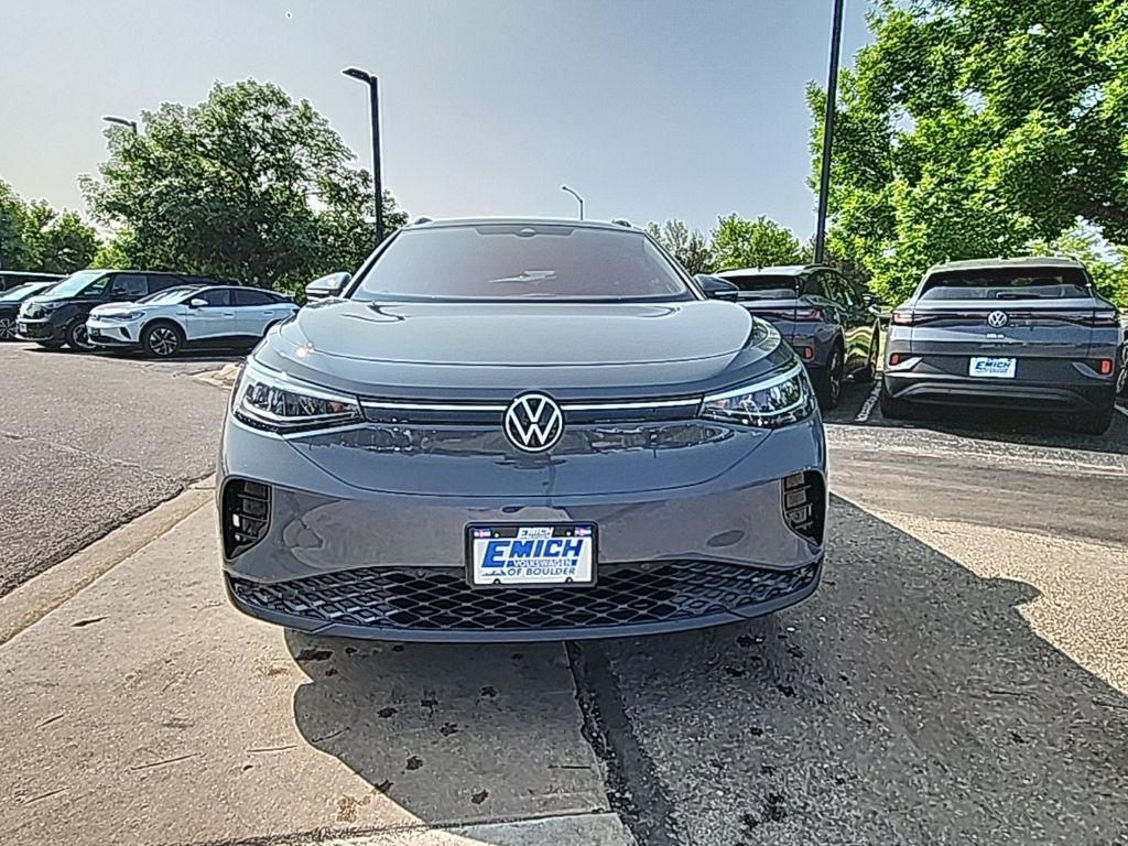 new 2025 Volkswagen ID.4 car, priced at $40,097
