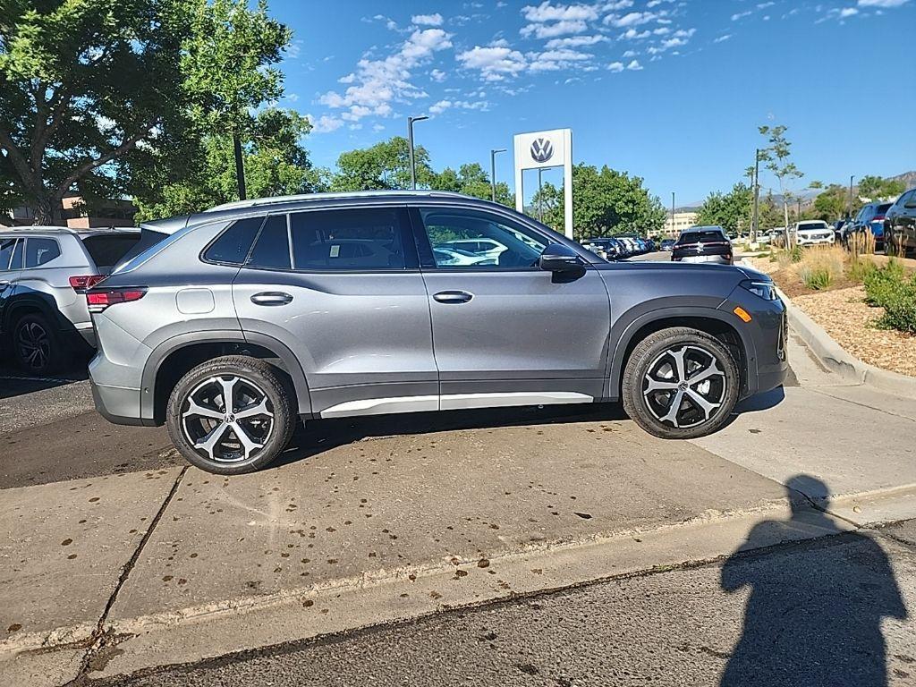 new 2025 Volkswagen Tiguan car, priced at $34,965