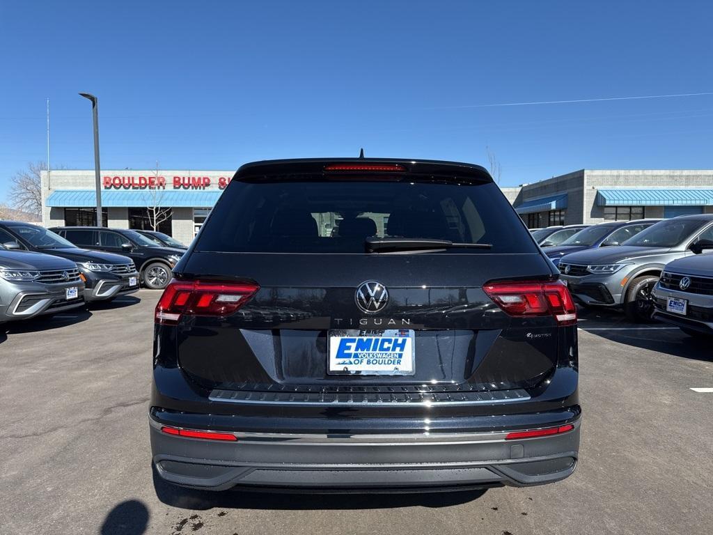 new 2024 Volkswagen Tiguan car, priced at $30,673