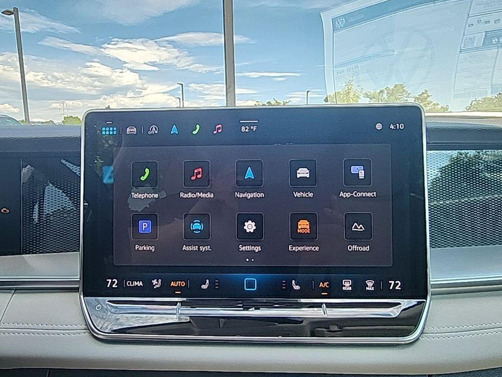 new 2025 Volkswagen Tiguan car, priced at $31,207