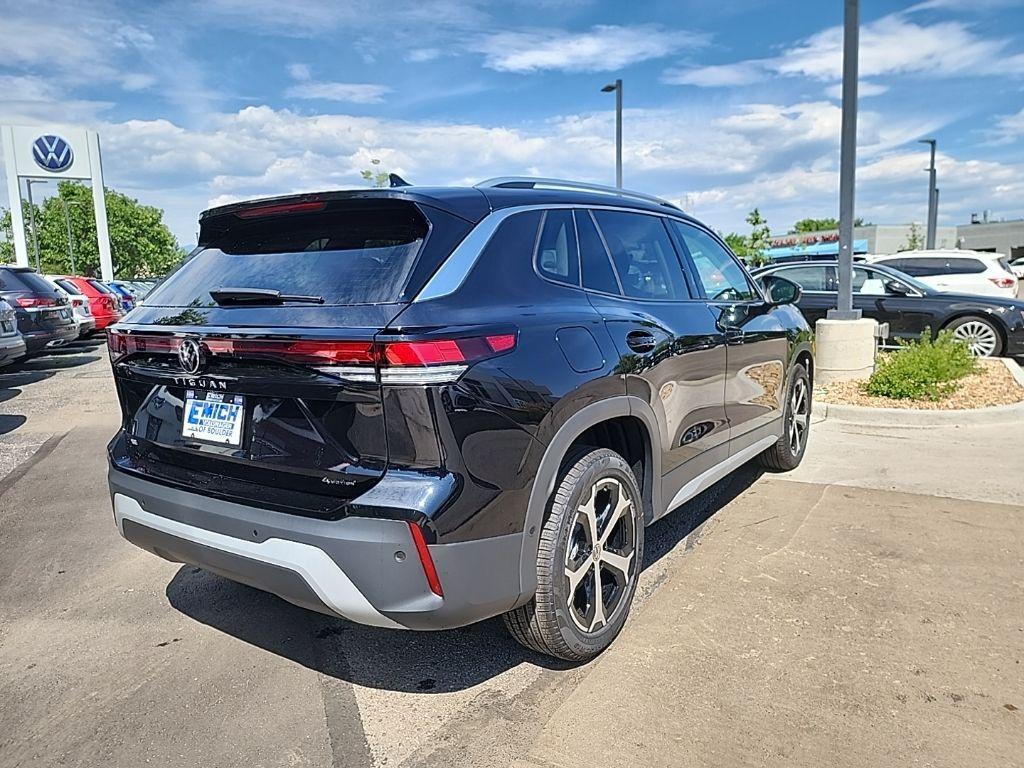 new 2025 Volkswagen Tiguan car, priced at $31,207