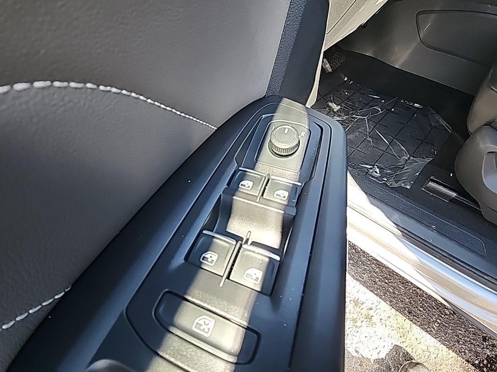 used 2023 Volkswagen Atlas Cross Sport car, priced at $25,437