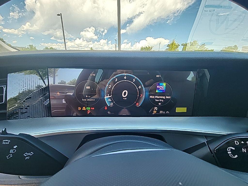 new 2025 Volkswagen Tiguan car, priced at $33,902