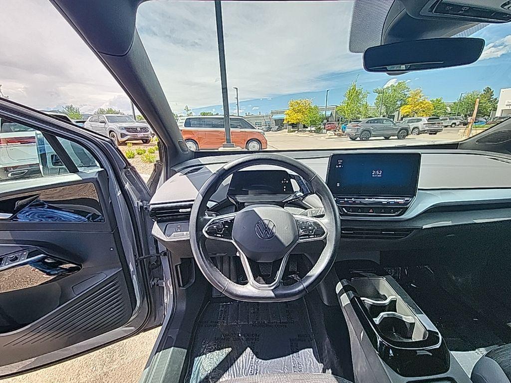 used 2022 Volkswagen ID.4 car, priced at $23,999