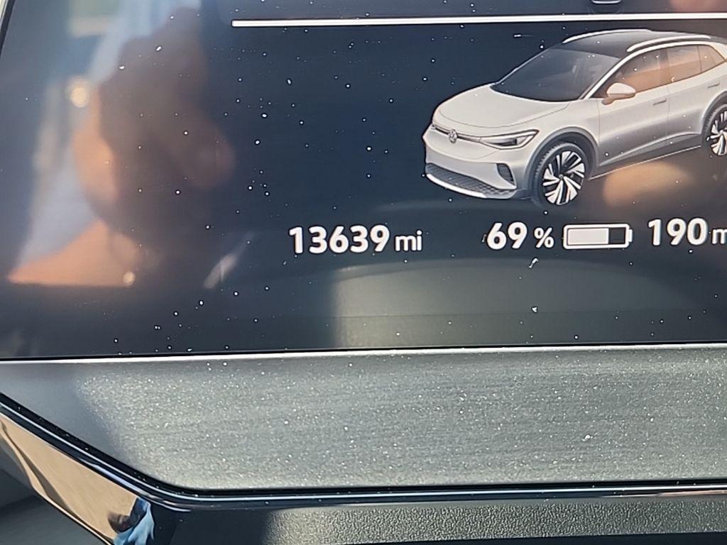 used 2022 Volkswagen ID.4 car, priced at $23,999