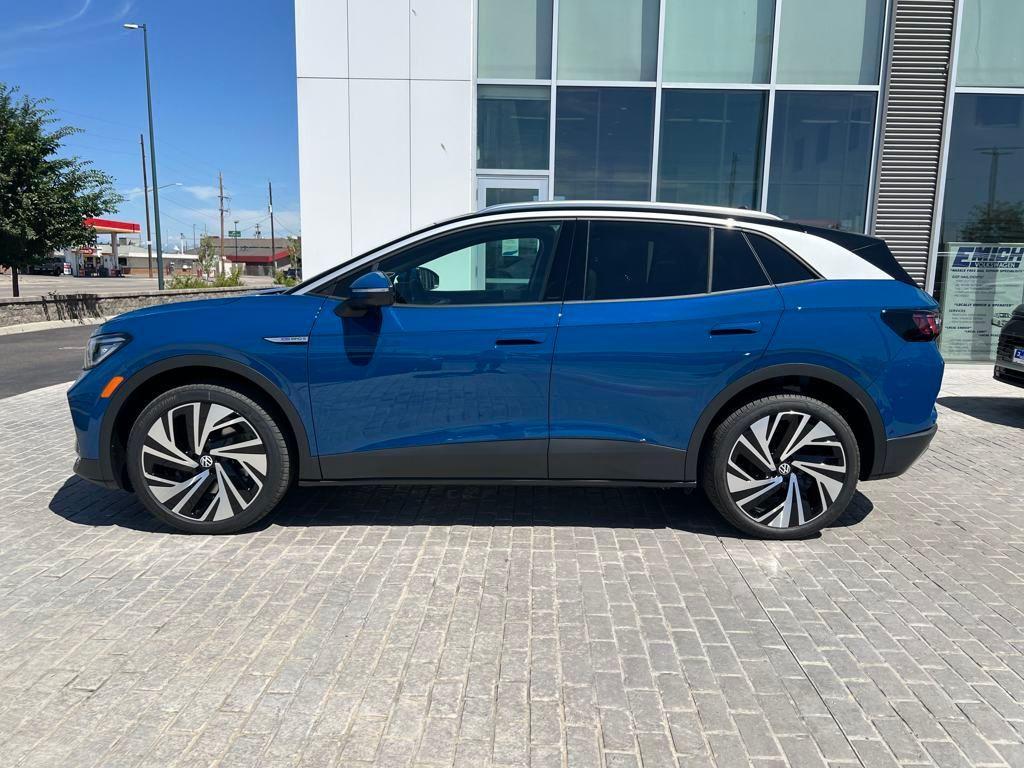 new 2025 Volkswagen ID.4 car