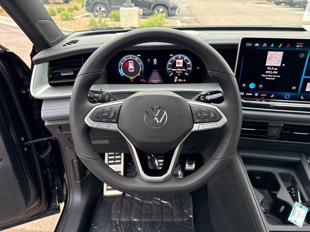 new 2025 Volkswagen Tiguan car, priced at $37,766