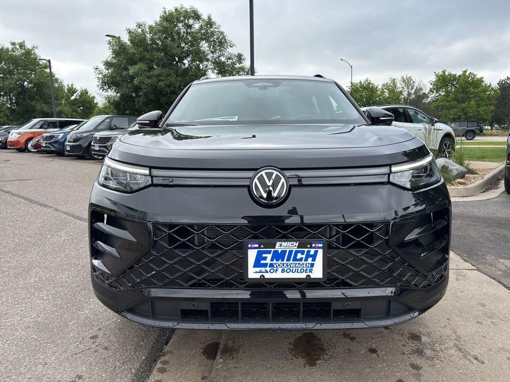 new 2025 Volkswagen Tiguan car, priced at $37,766