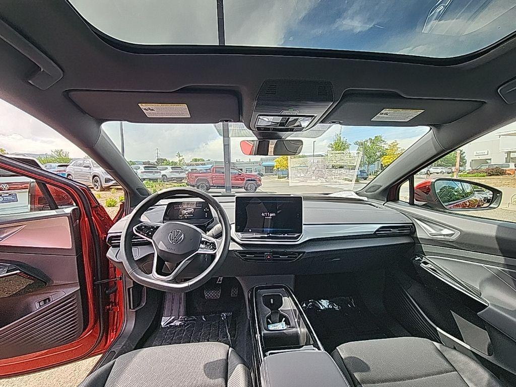 new 2025 Volkswagen ID.4 car, priced at $45,795