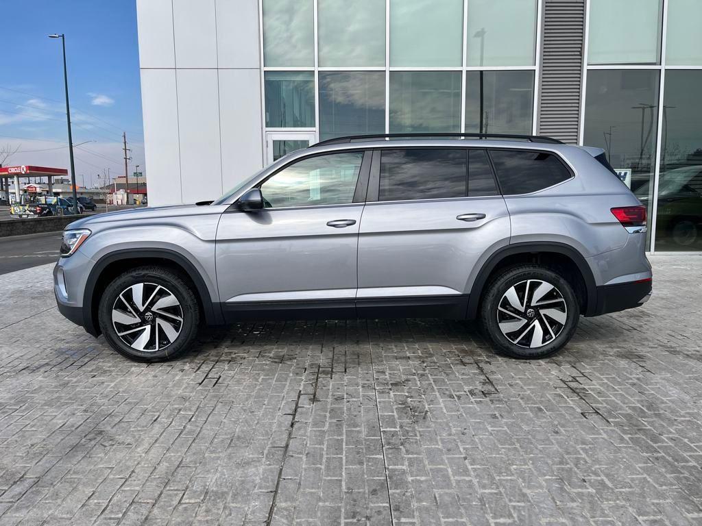 new 2025 Volkswagen Atlas car, priced at $45,266
