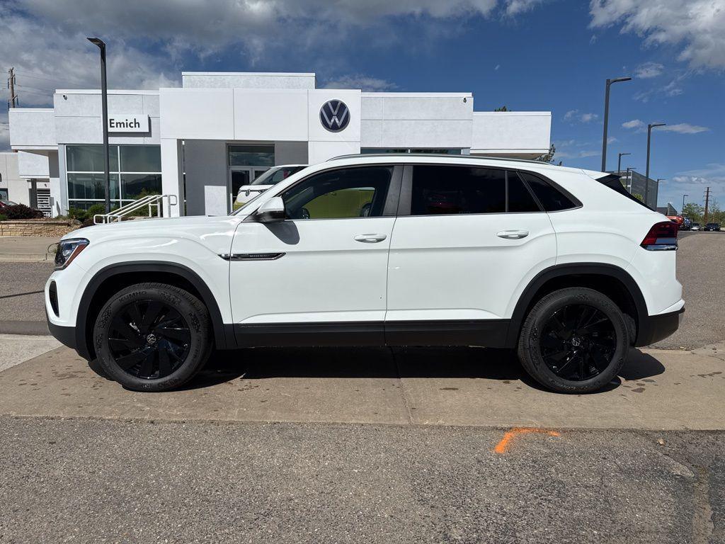 new 2025 Volkswagen Atlas Cross Sport car, priced at $44,731