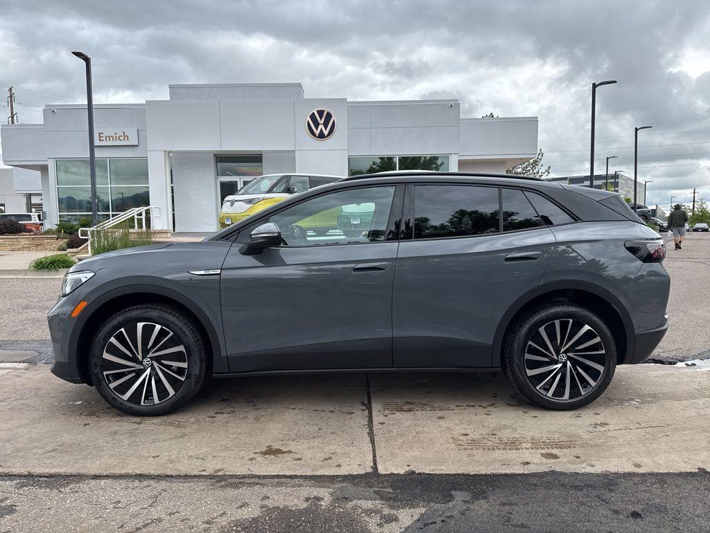 new 2025 Volkswagen ID.4 car, priced at $40,097