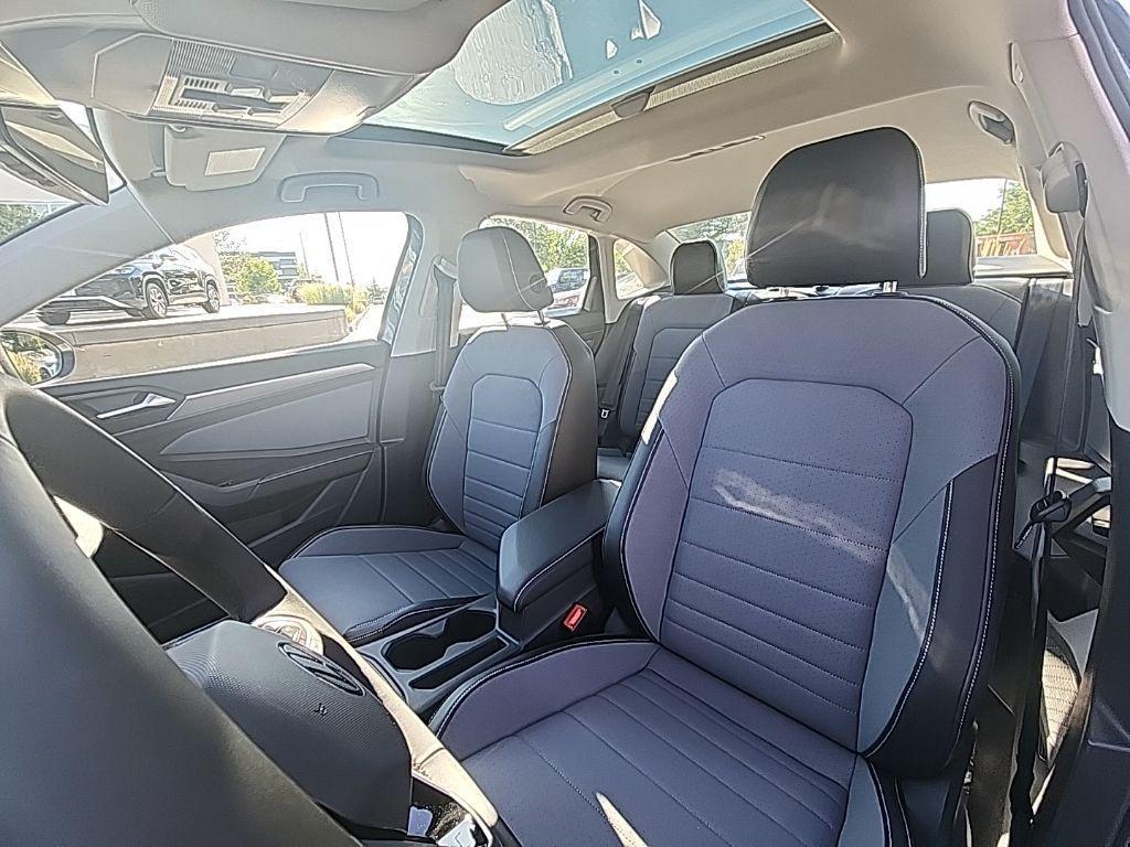 new 2025 Volkswagen Jetta car, priced at $25,639