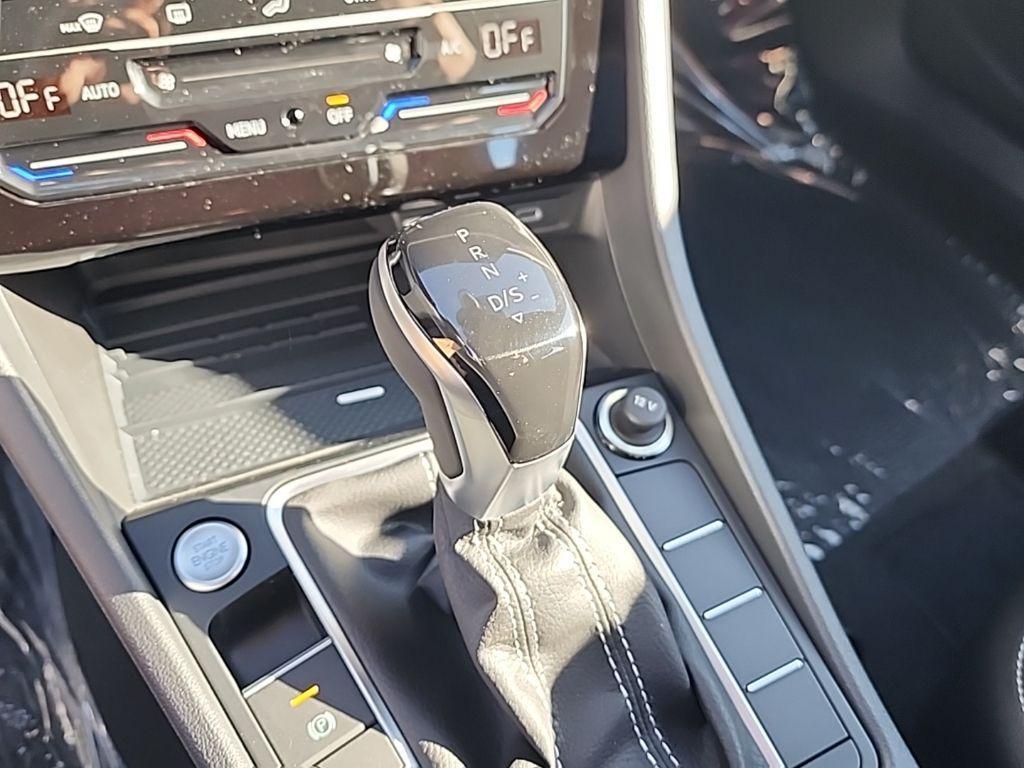 new 2025 Volkswagen Jetta car, priced at $25,639