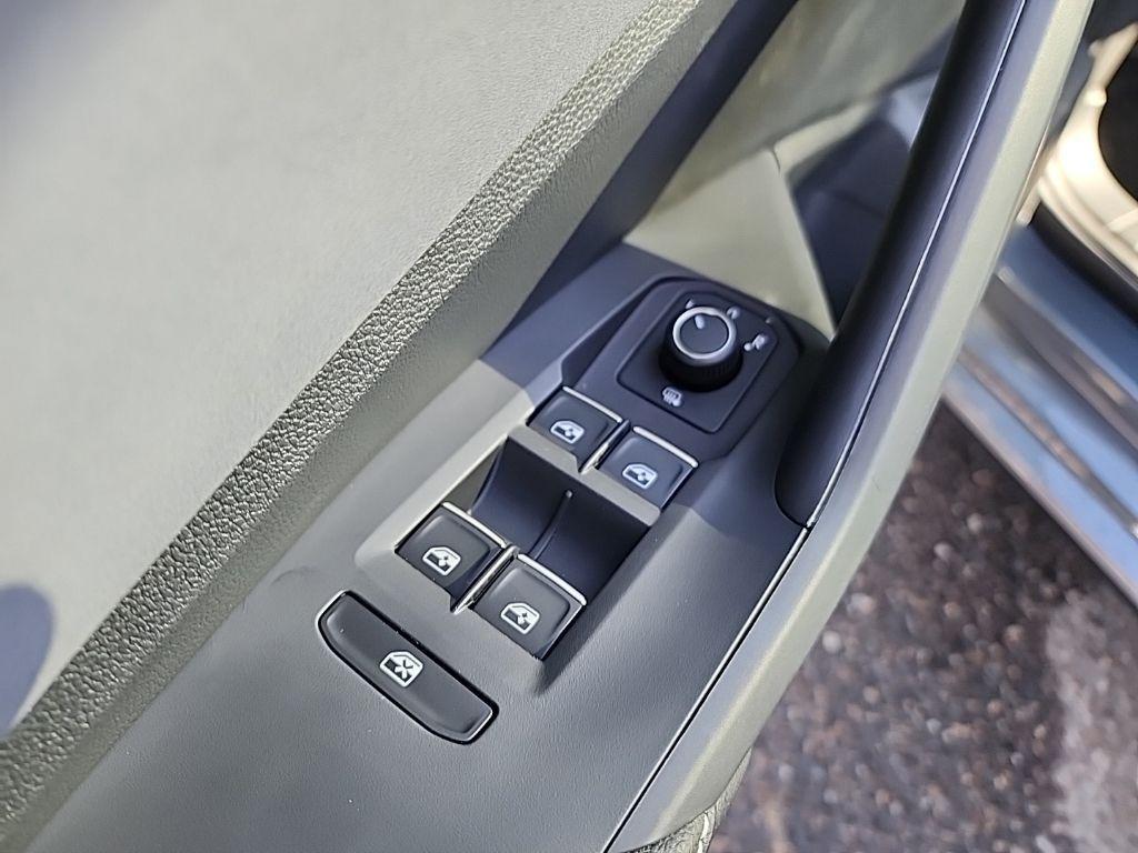 new 2025 Volkswagen Jetta car, priced at $25,639