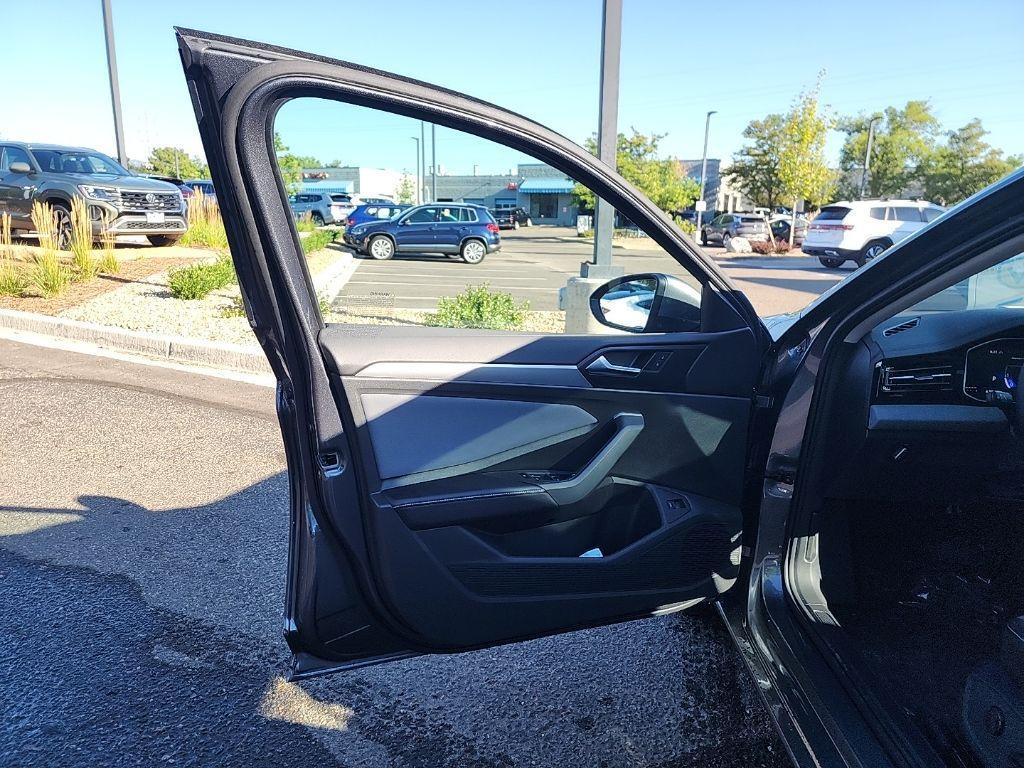 new 2025 Volkswagen Jetta car, priced at $25,639