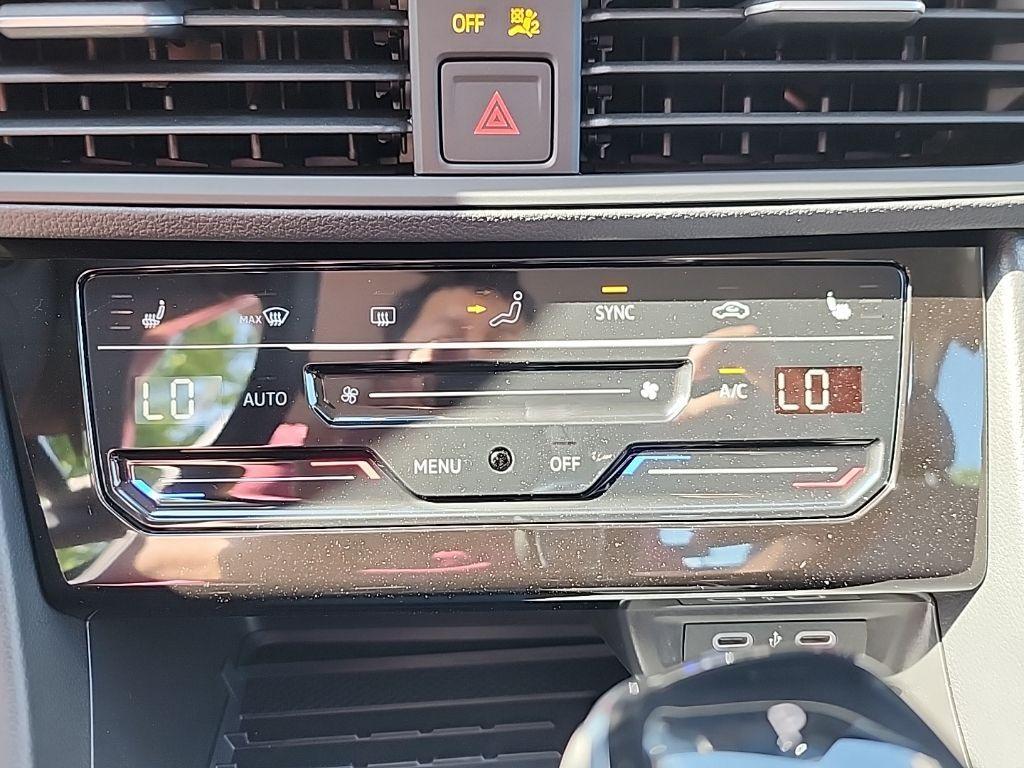 new 2025 Volkswagen Jetta car, priced at $25,420