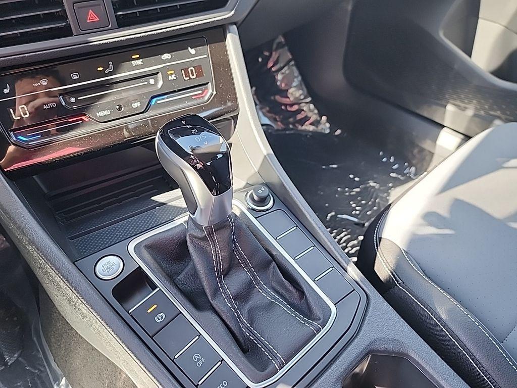 new 2025 Volkswagen Jetta car, priced at $25,420
