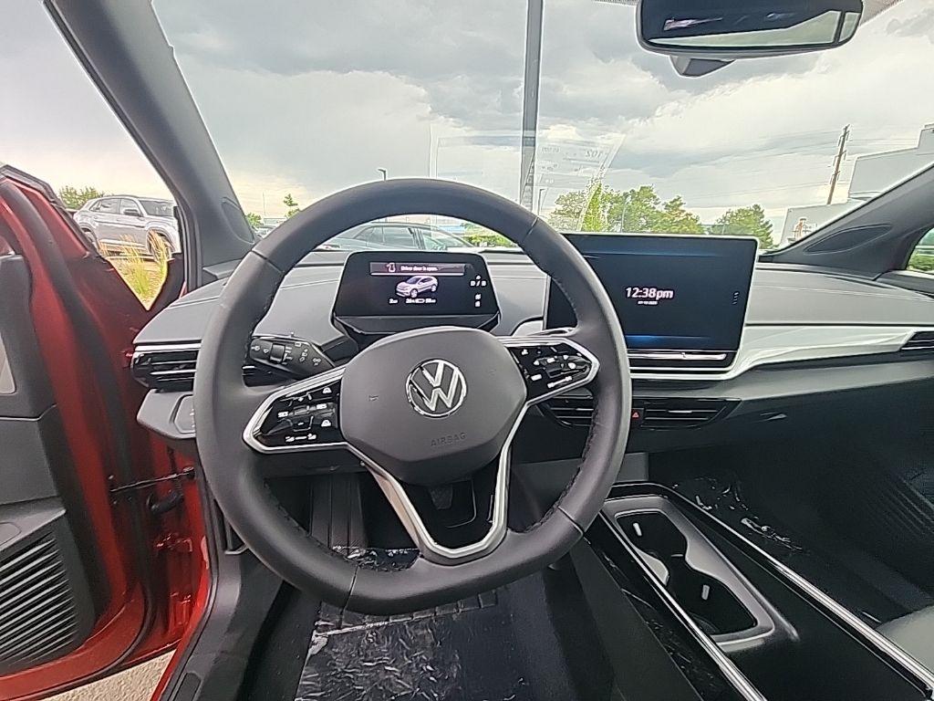 new 2025 Volkswagen ID.4 car, priced at $48,533