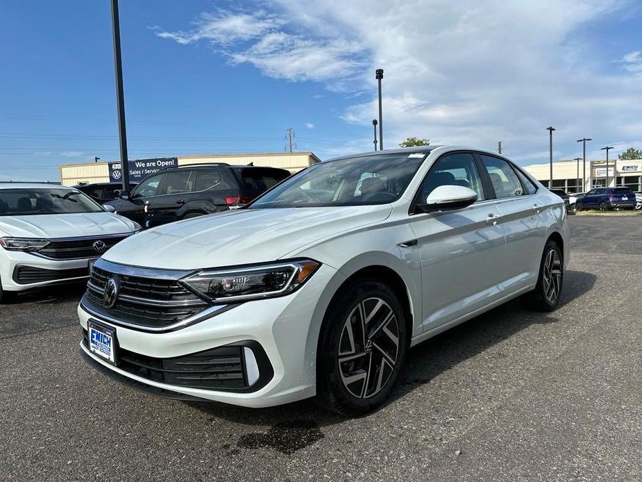 new 2024 Volkswagen Jetta car, priced at $27,095