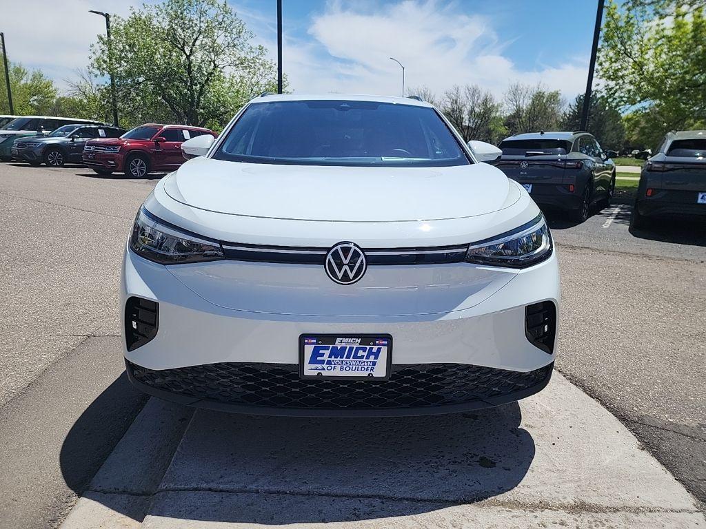 new 2025 Volkswagen ID.4 car, priced at $40,410