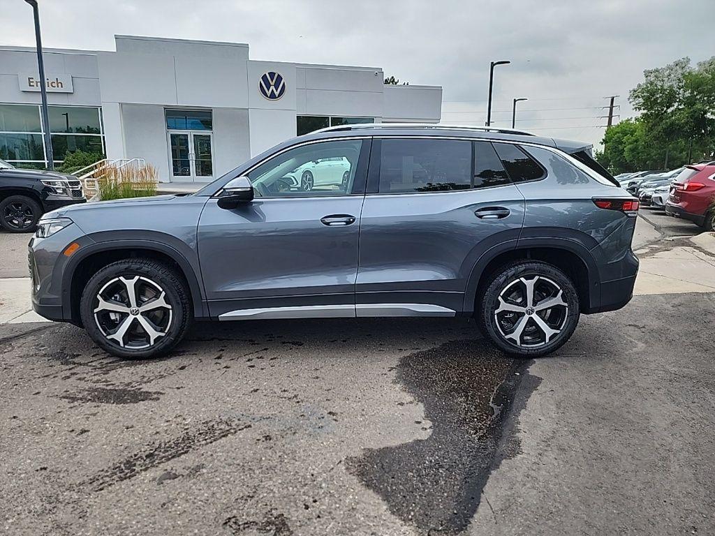 new 2025 Volkswagen Tiguan car, priced at $31,207
