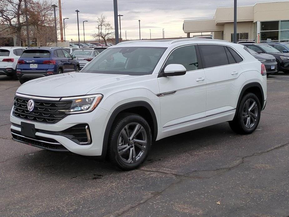 new 2024 Volkswagen Atlas Cross Sport car, priced at $43,033