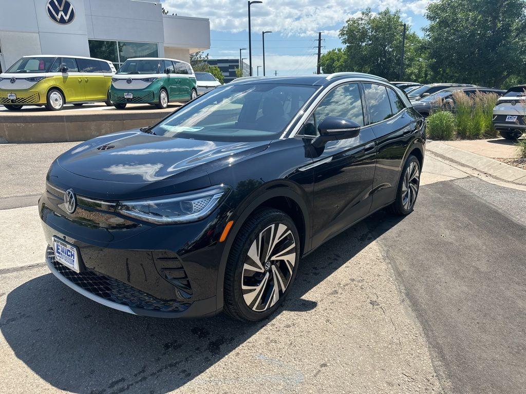 new 2025 Volkswagen ID.4 car, priced at $46,443